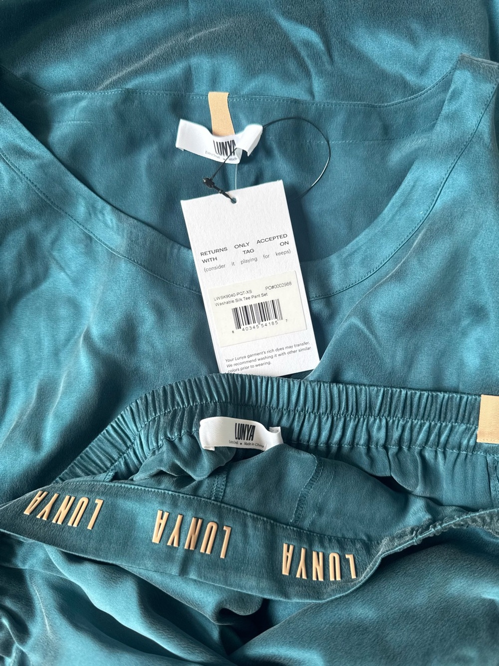 LUNYA BNWT Washable Silk Tee Pant Set in Piquant Teal Size XS - Picture 8 of 8